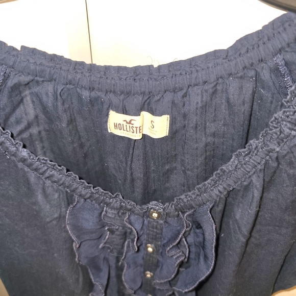 Hollister Navy Ruffle Front Blouse - Picture 3 of 3